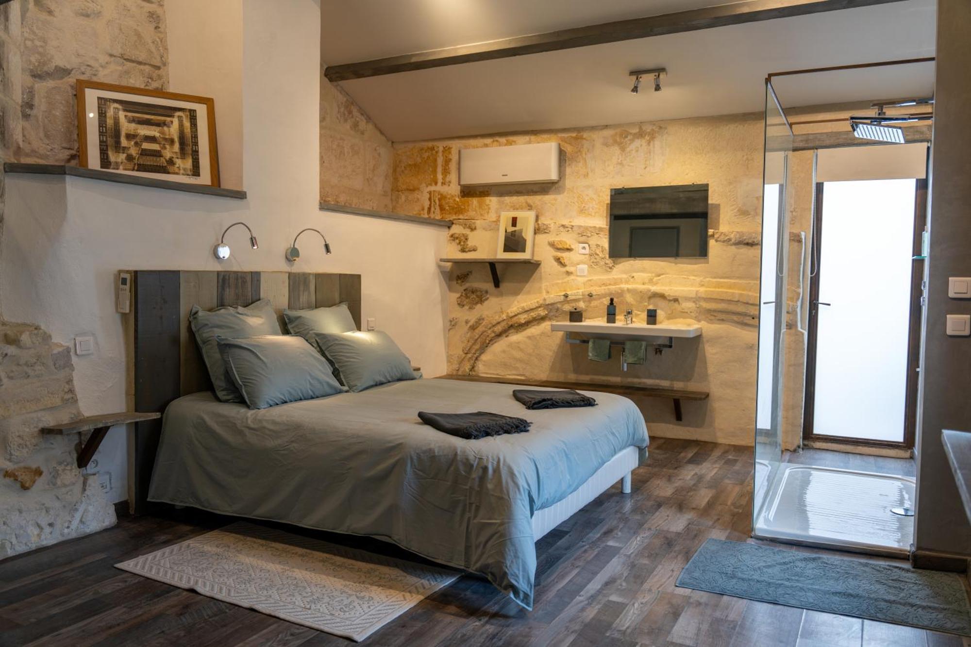 Maison De Charme En Centre-Ville 4 A 6 Personnes Arles Esterno foto